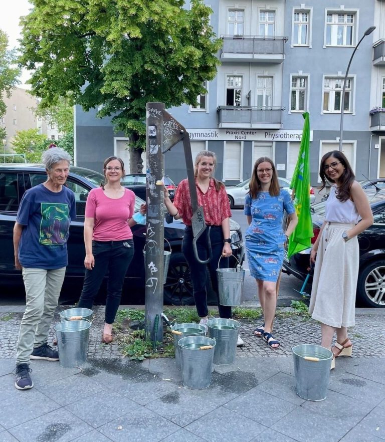 Gießaktion im Kiez
