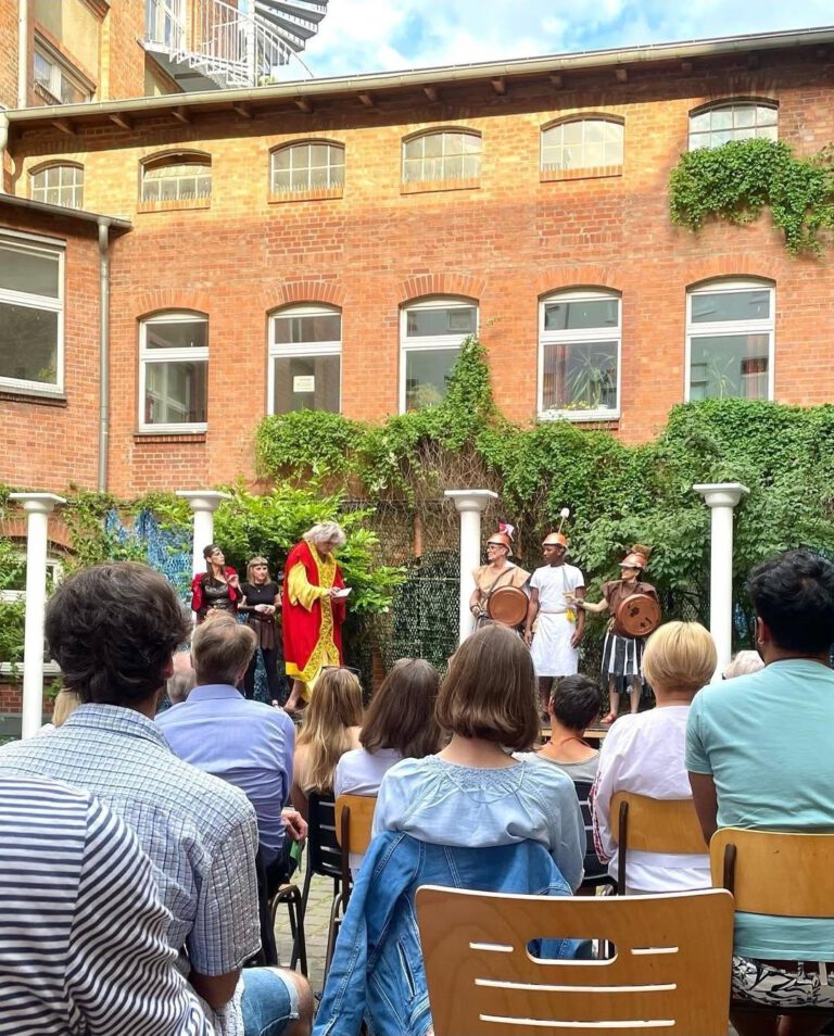 Premiere im Medienhof