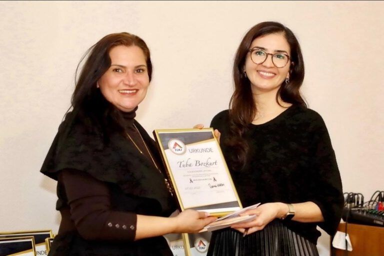 TDU Berlin: „Frau des Jahres“ Auszeichnung